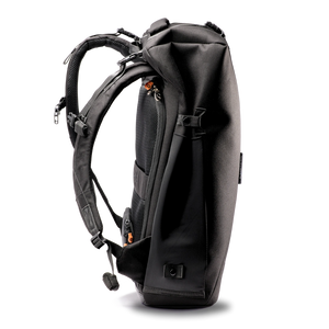 Xd106 business travel backpack top